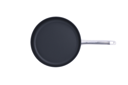Cast iron pan